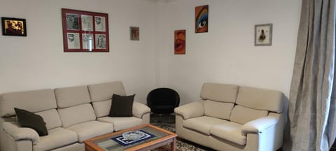 TV and multimedia, Living room, fireplace, internet, air conditioner