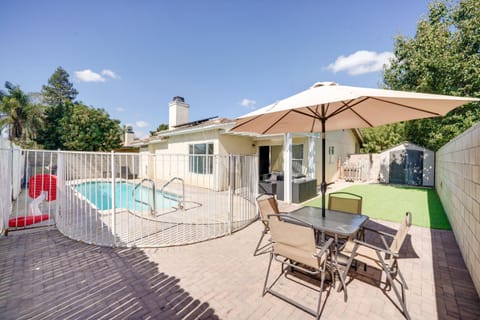 Pet-Friendly Family House with Pool and Backyard House in Bakersfield