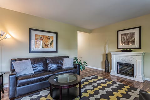 Living room, Seating area, flat iron