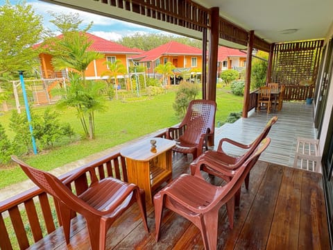 Rimlay Bay View House in Krabi Changwat