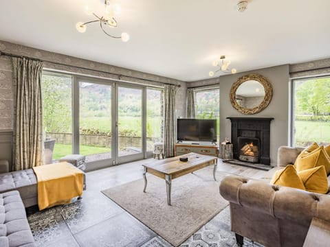 Silver Howe View House in Grasmere