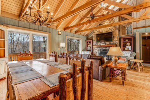 The BearFoote Chalet Haus in Valley Creek