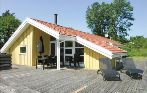 4 Bedroom Beautiful Home In Aakirkeby House in Bornholm