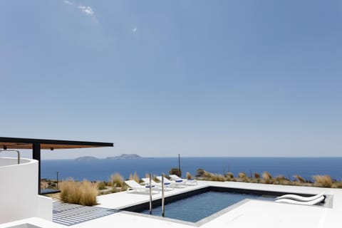 Balcony/Terrace, Pool view, Sea view, Swimming pool, Swimming pool