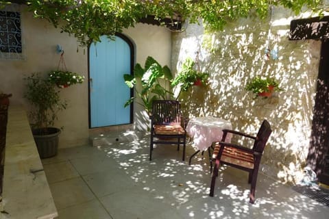 Village Stone House Double Room with ensuite Bed and Breakfast in Germasogeia