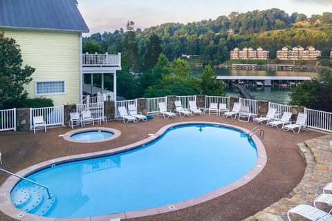 Anchors Away House in Norris Lake