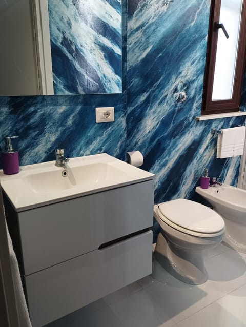 Al centro del porto House in Civitavecchia