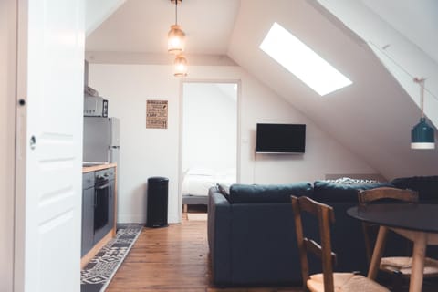 Communal lounge/ TV room, Living room, Seating area, Dining area