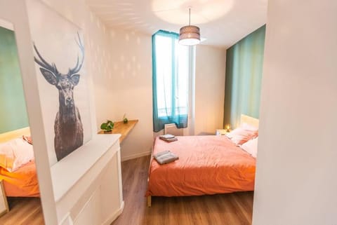 Bel appartement Type T3 climatisé Apartment in Marseille