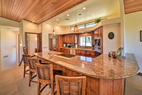 Resort Townhome with Nearby Beach Club Access! Casa in Mauna Lani