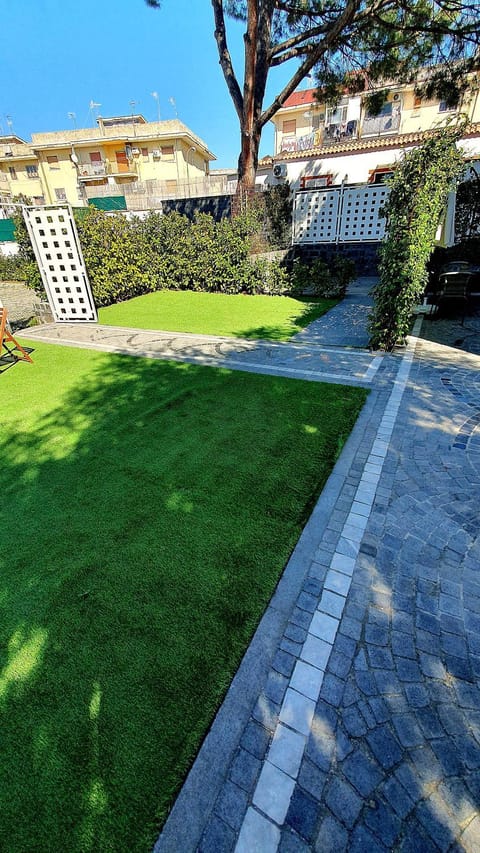 Garden, Garden view