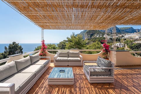 Patio, Day, Natural landscape, View (from property/room), Balcony/Terrace, Garden view, Garden view, Mountain view, Sea view