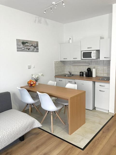 Kitchen or kitchenette, Living room, Dining area