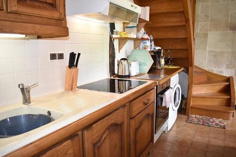Beautiful 2-Bed Cottage in Le Bugue House in Le Bugue