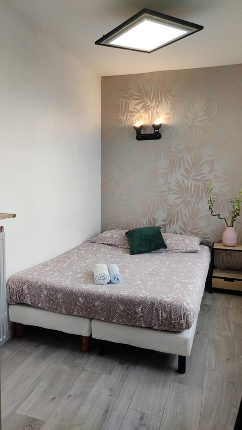 36 Dajot Boutique Apartment - 70 Apartment in Île-de-France