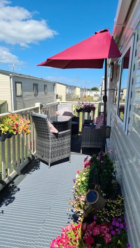 Patio, Balcony/Terrace