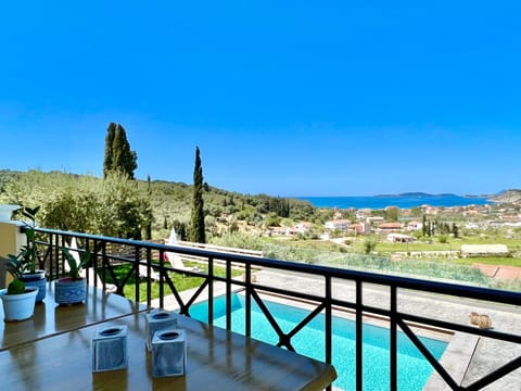 Balcony/Terrace, Pool view, Sea view, Sea view