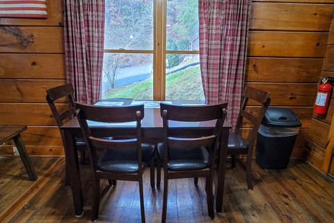 Smokies Retreat Maison in Sevierville