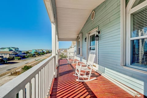 Happy Together House in Holden Beach