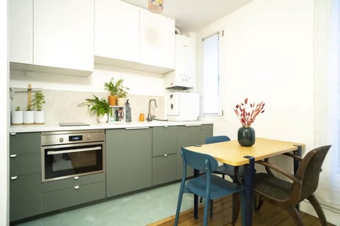 Comfortable apartment near Paris4min from metro13 Apartment in Montrouge