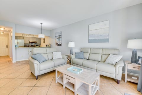 Coastal Sandestin Condo Near Beaches and Golf! Appartement in Sandestin