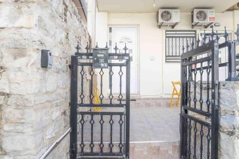 1 BedRoom Apartment Opposite Medical Center Apartment in Heraklion
