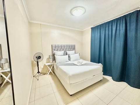 Modern 2 Bed In The Heart Of Umhlanga Ridge Apartamento in Umhlanga