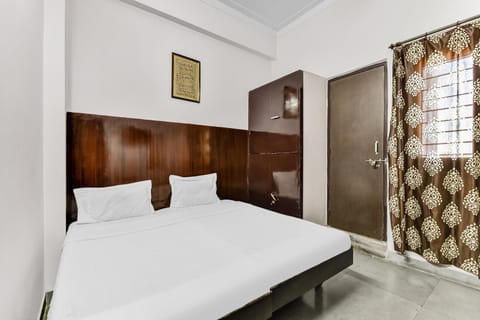 Unique Residency Hotel in Udaipur