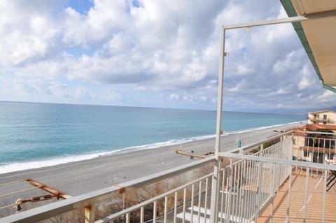 Comfort in riva al mare Apartment in Calabria