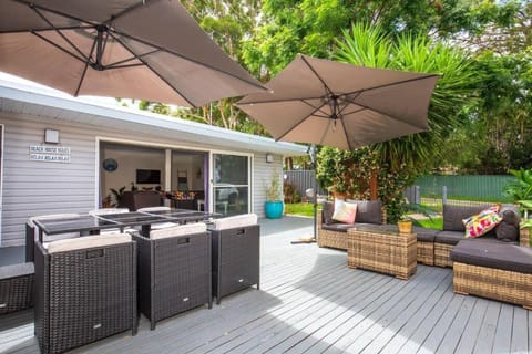 Swanway family holiday home - 15 min walk to beach, seconds to lake House in Culburra Beach