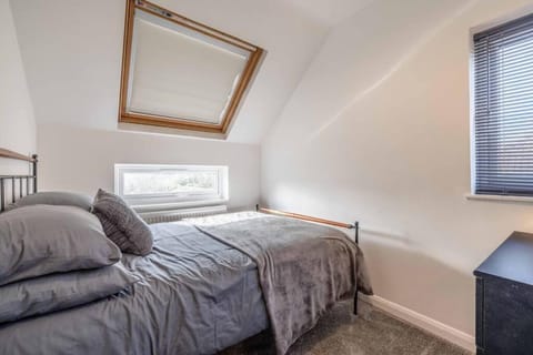 COSY HOME NEAR DORNEY, WINDSOR & Free Parking Haus in Taplow