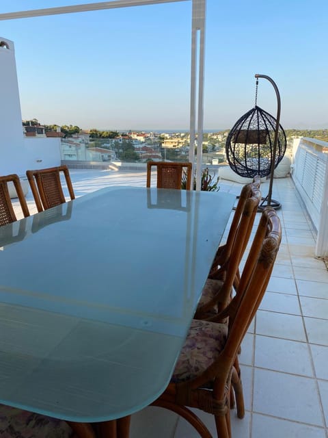 Balcony/Terrace, Dining area