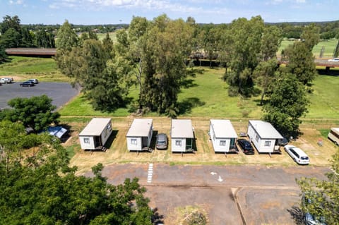 Day, Natural landscape, Bird's eye view, Garden view, Parking