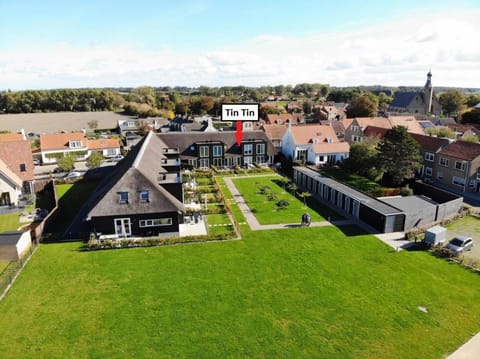 Tin Tin in Cadzand, Koolse Hoeve 1b House in Zeeland, Netherlands