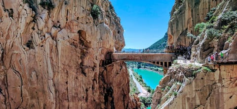 Nearby landmark, Natural landscape, Hiking