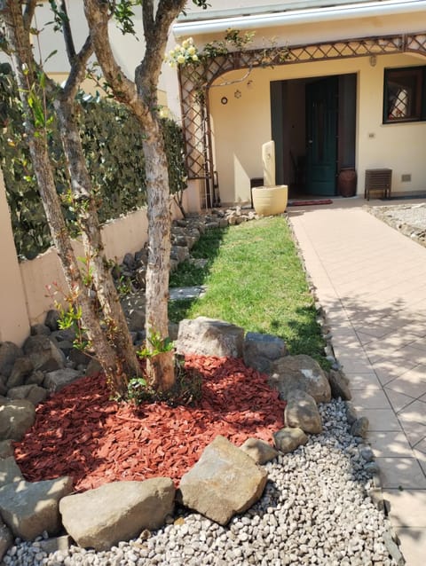 Border House Apartment in Gorizia