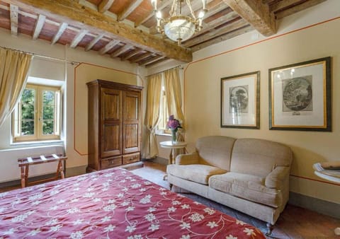 Casa del Fattore by MC Luxury Rentals Villa in Capannori