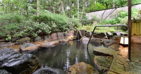 Open Air Bath