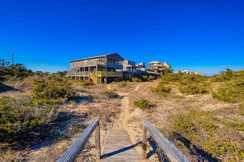 Hatteras Solrise 386 Haus in Avon