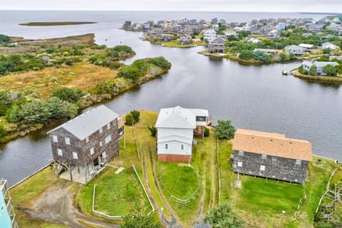 Egret Point 802 House in Avon