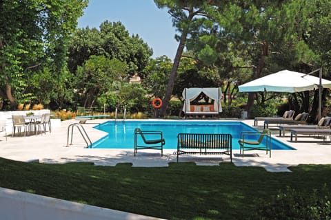Villa Oasis with Large Pool Athenian Riviera Lagonissi Villa in Islands