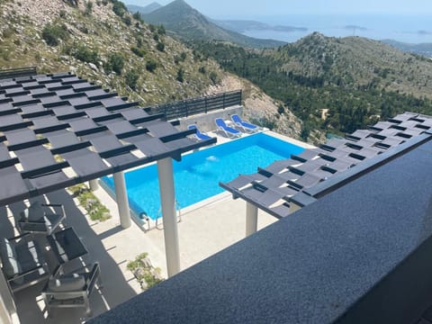 BELLAVISTA Villa in Dubrovnik-Neretva County