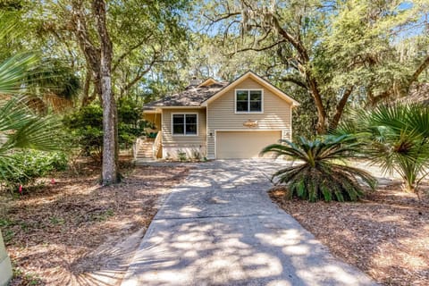 2715 Old Forest House in Seabrook Island