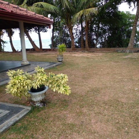 Joy Lagoon Residence Maison in Negombo