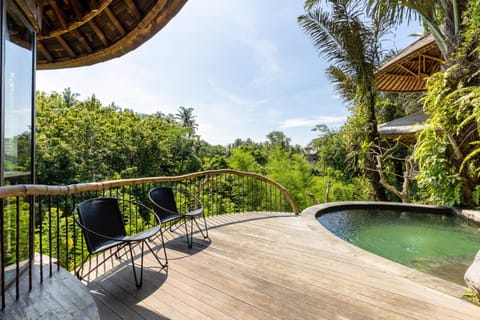 Eclipse House 4bds Eco Bamboo House Pool RiverView Villa in Abiansemal