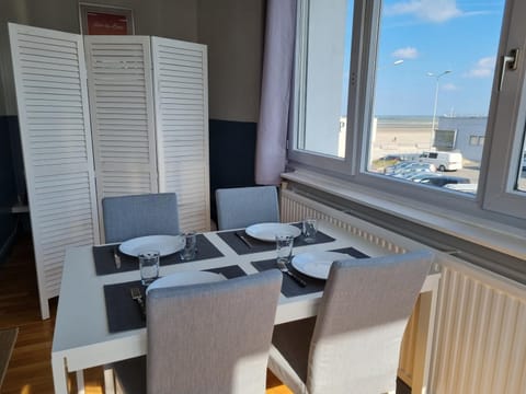 Dining area, Sea view