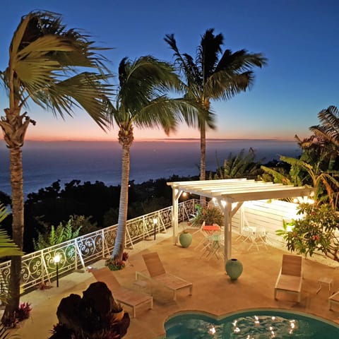 LA BOHEME, résidence de 5 appartements avec piscine, vue océan, Petite Ile Condominio in Réunion