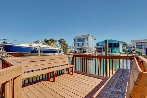 Luna's Sea Haus in Holden Beach