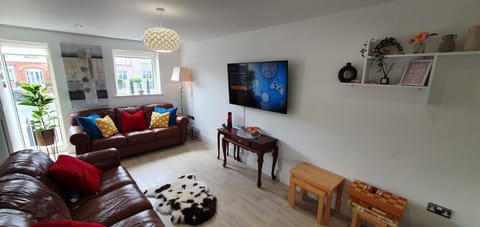 Riverdale House(4 Bedrooms) Serviced Accommodation Casa in Cleethorpes