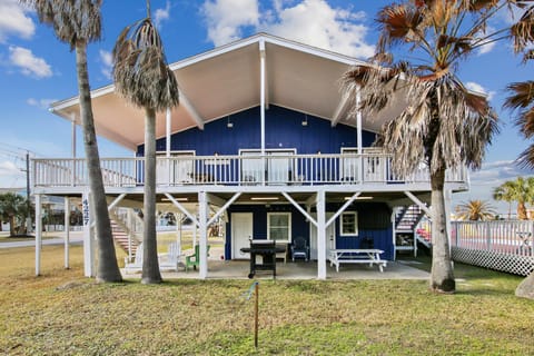 The Happy Clam House in Galveston Island